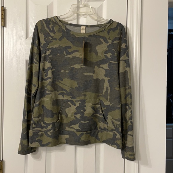 Lazy Sundays Tops - Lazy Sunday’s Camo Top